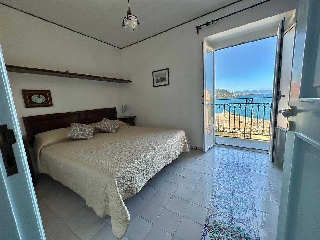 Molo Sea View Apartment เชฟาลู ภายนอก รูปภาพ