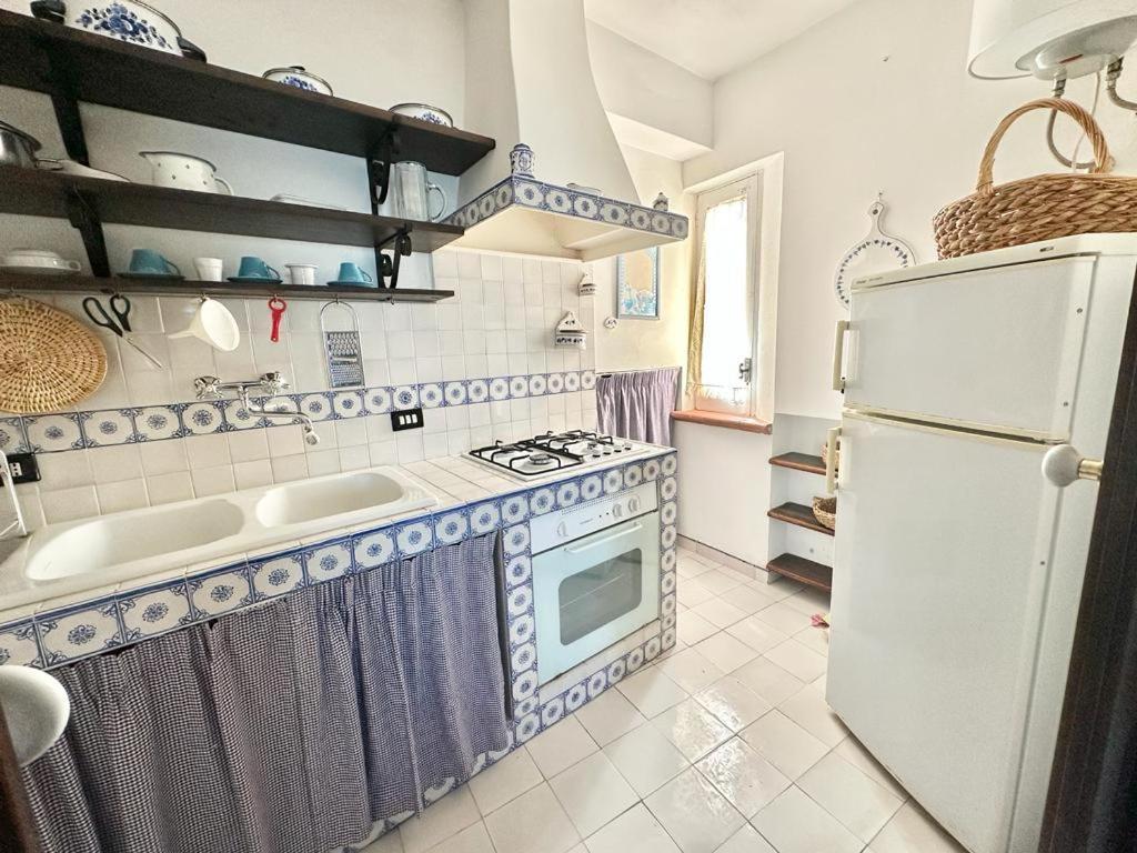 Molo Sea View Apartment เชฟาลู ภายนอก รูปภาพ