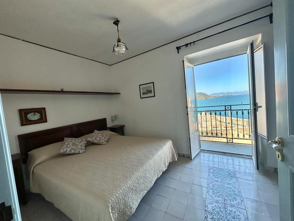 Molo Sea View Apartment เชฟาลู ภายนอก รูปภาพ