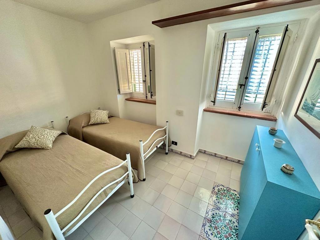 Molo Sea View Apartment เชฟาลู ภายนอก รูปภาพ